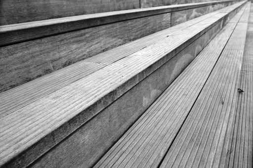 bois escalier en teck